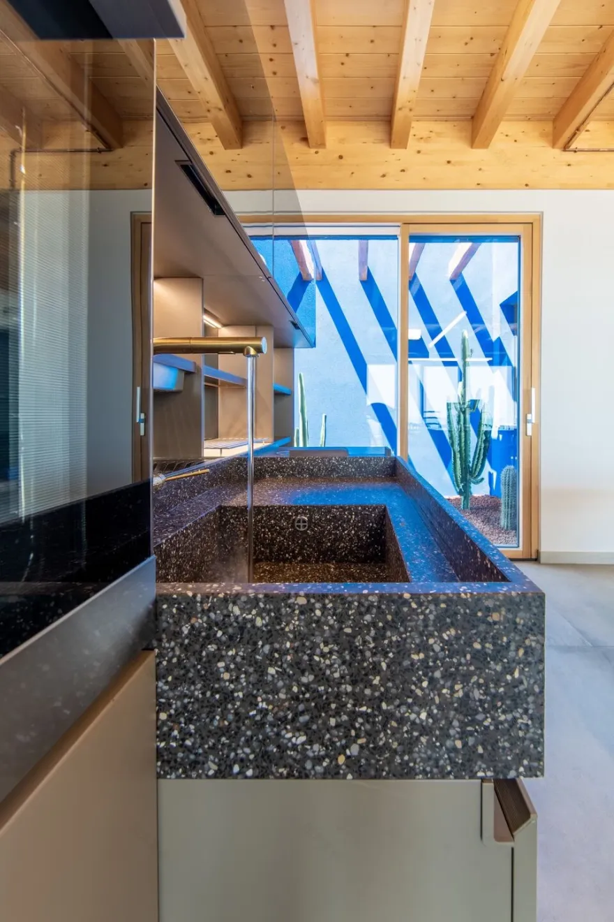 意式简约别墅 · 绿意与海景的生态家园-58