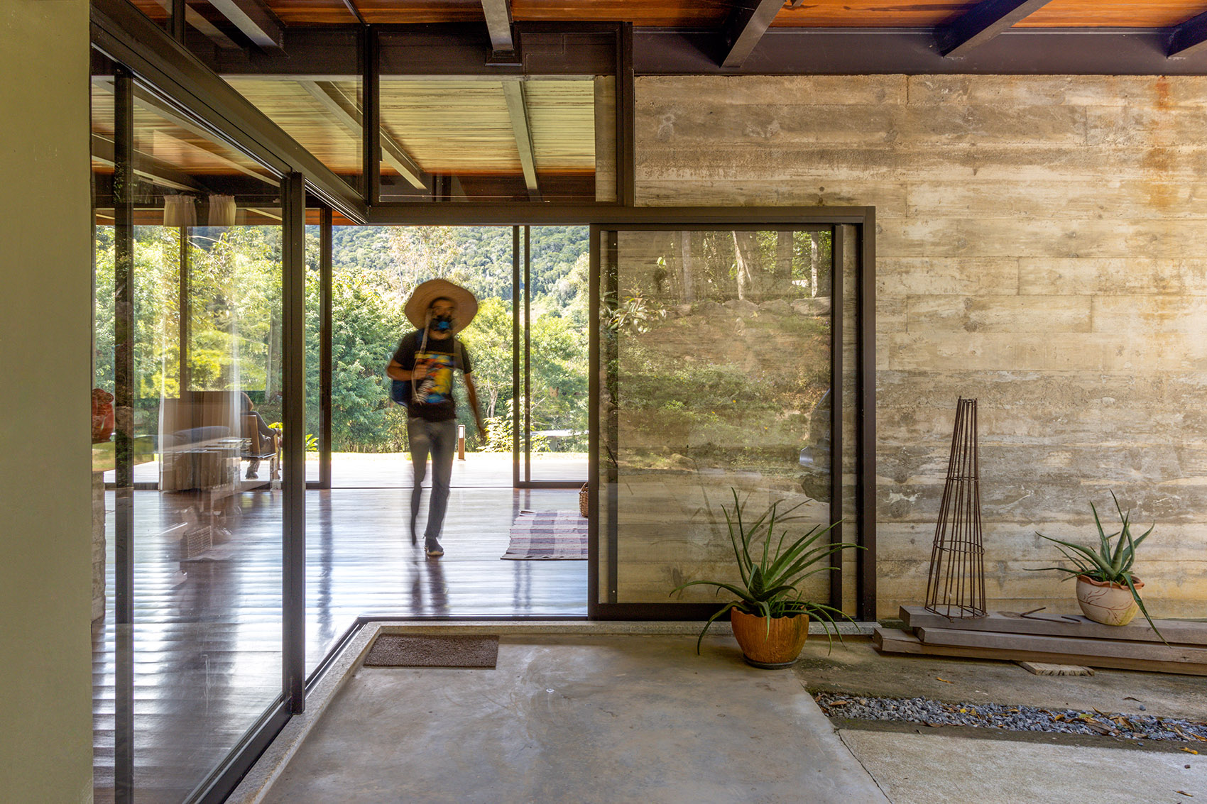 Videiras山谷中的住宅，巴西 / Rodrigo Simão Arquitetura-103