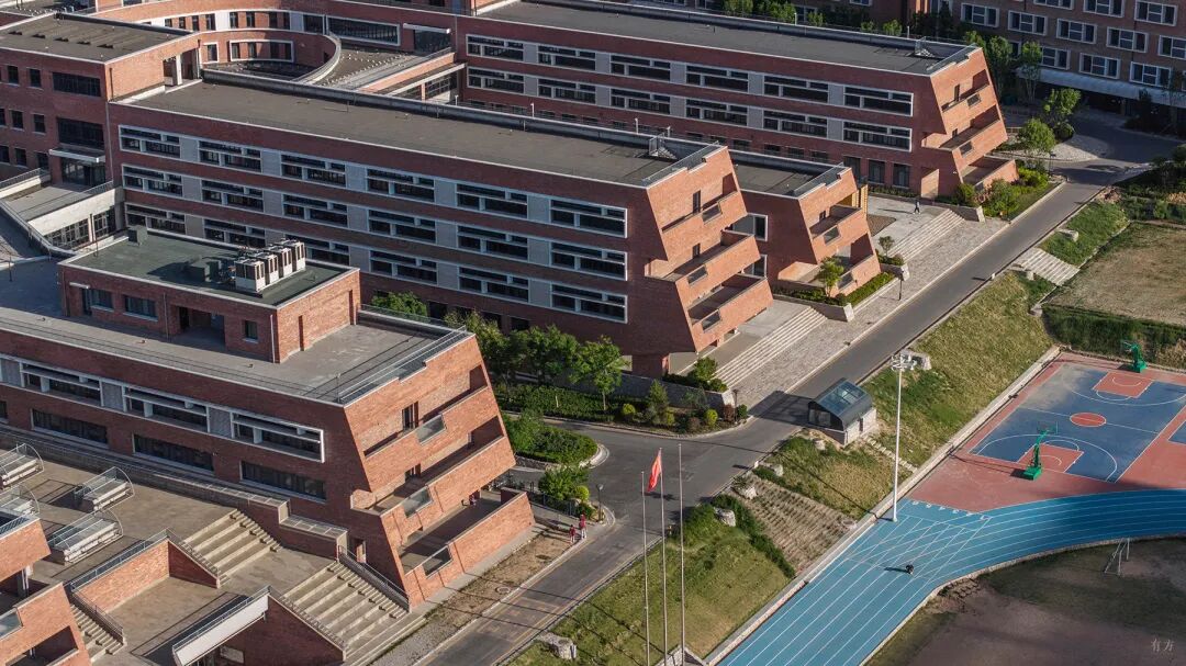 【AT】深圳易加-SZA设计新作｜成于矿坑——童泰国际学校-25