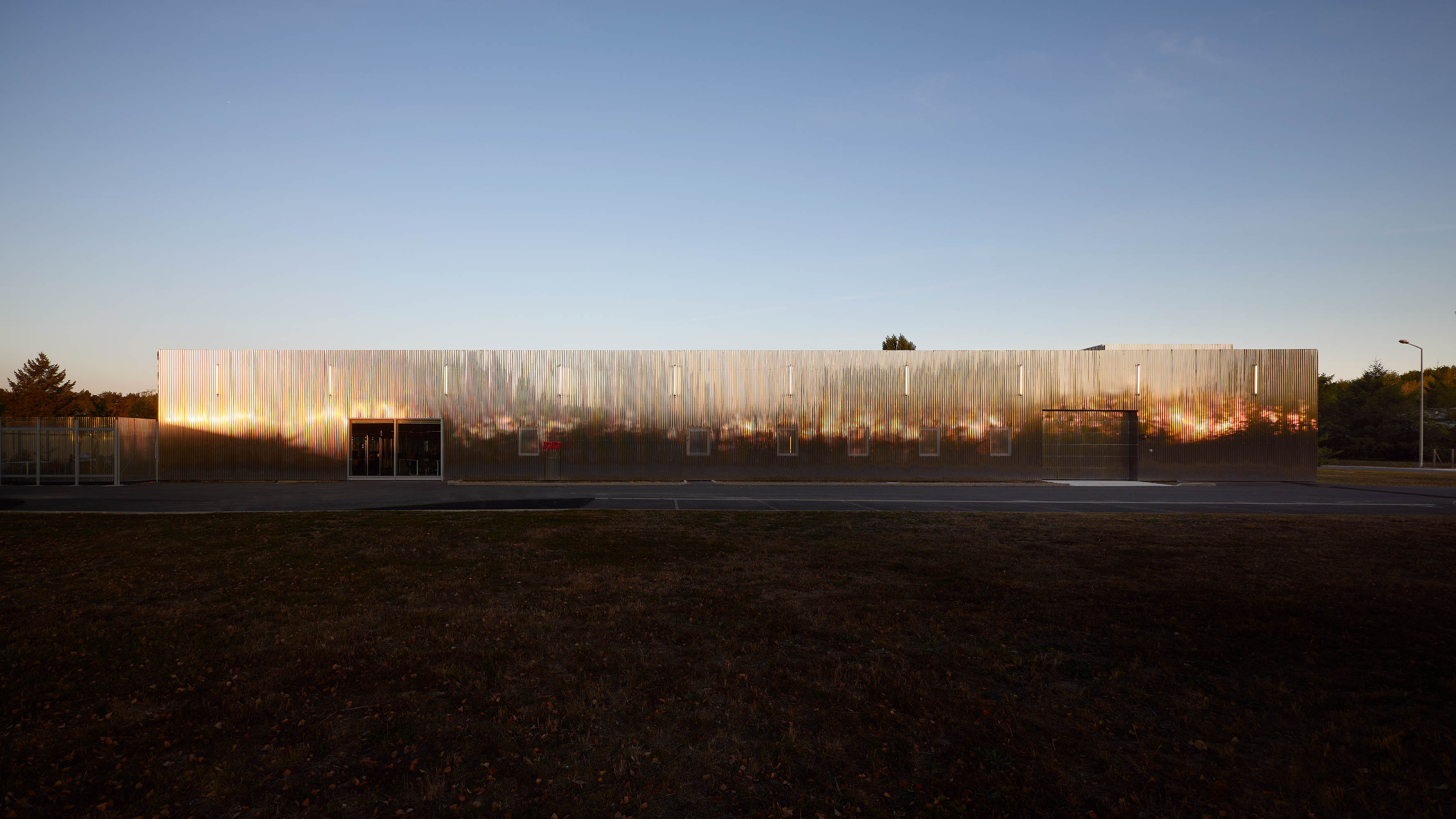 SAMMODE 研发中心 | 现代工业风打造高品质研发环境-27