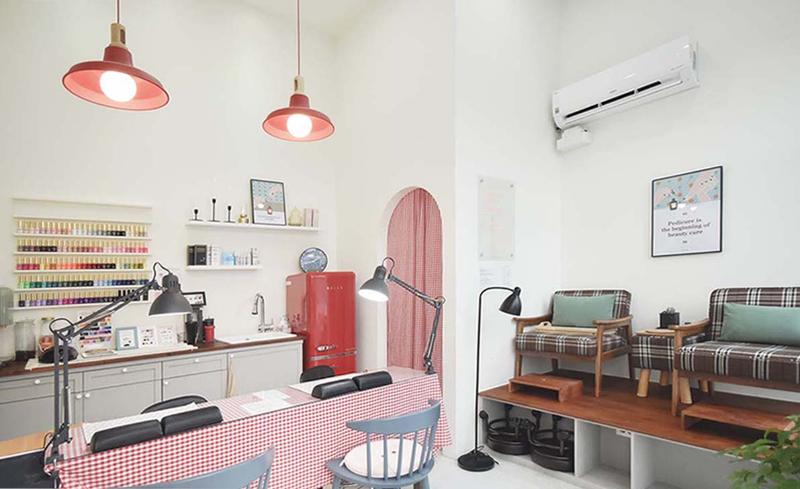 韩式温馨 7 坪咖啡厅设计-2