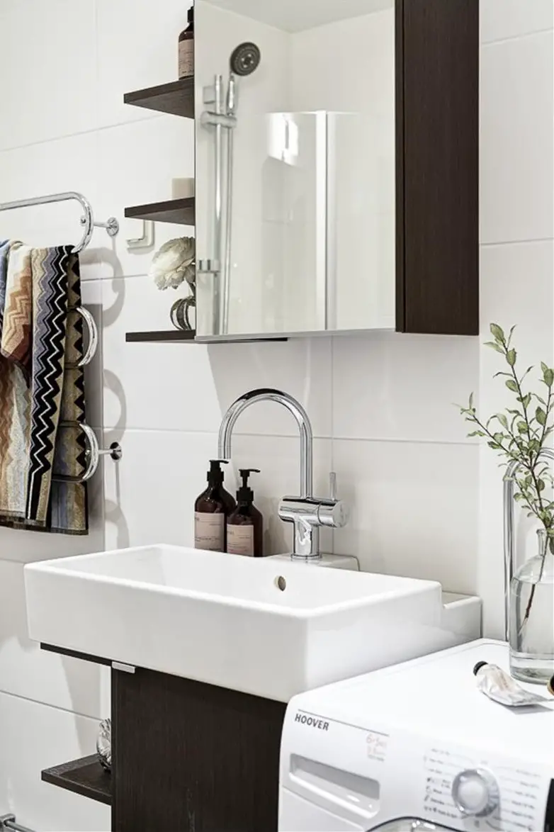 开放式卧室巧变双功能办公空间-17