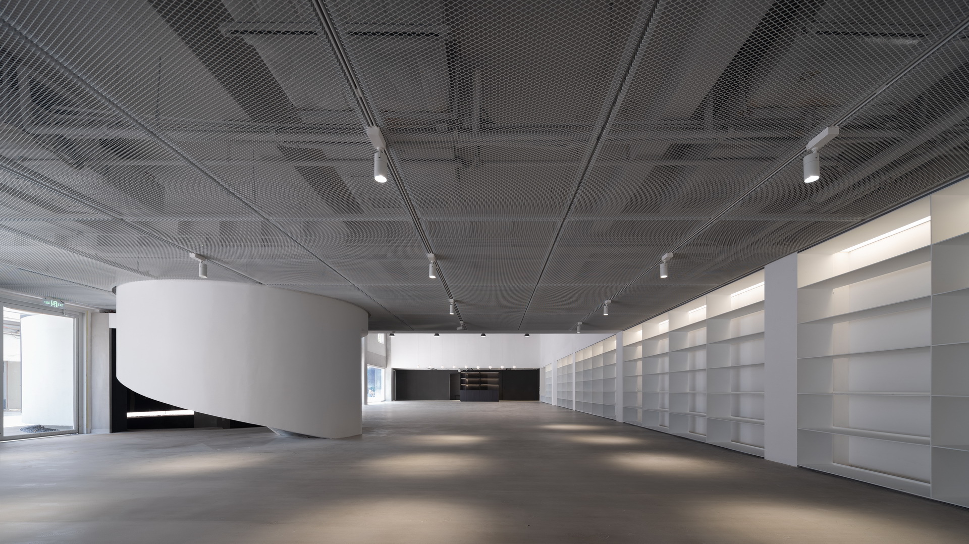 The Opened “White Box” Art Museum, OCAT-B10丨中国深圳丨MENG YAN | URBANUS-42