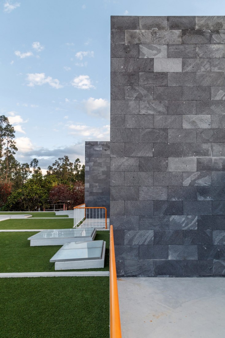 Houses FF by TEC Taller EC. Collective Housing | METALOCUS-23