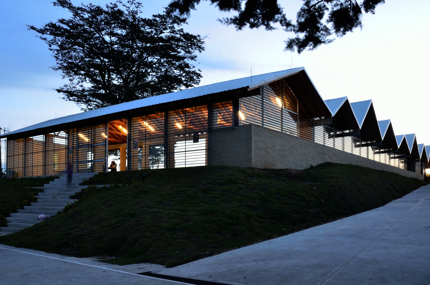 哥伦比亚农村学校 · 模块化设计与景观互动-35