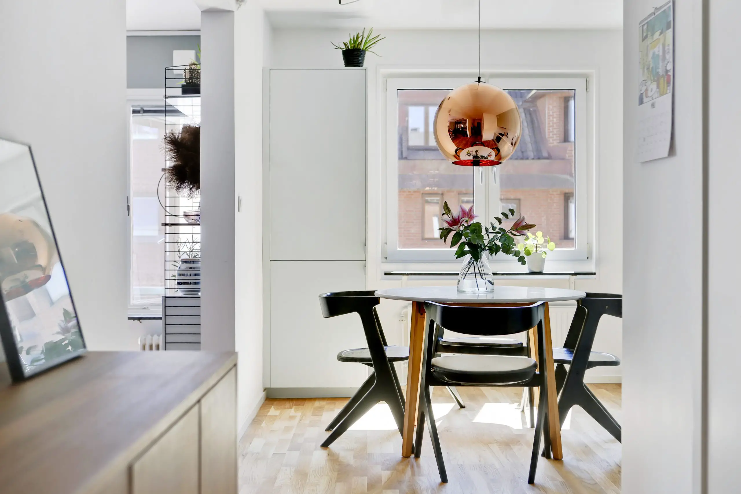 46 平瑞典公寓卧室玻璃隔断设计-11