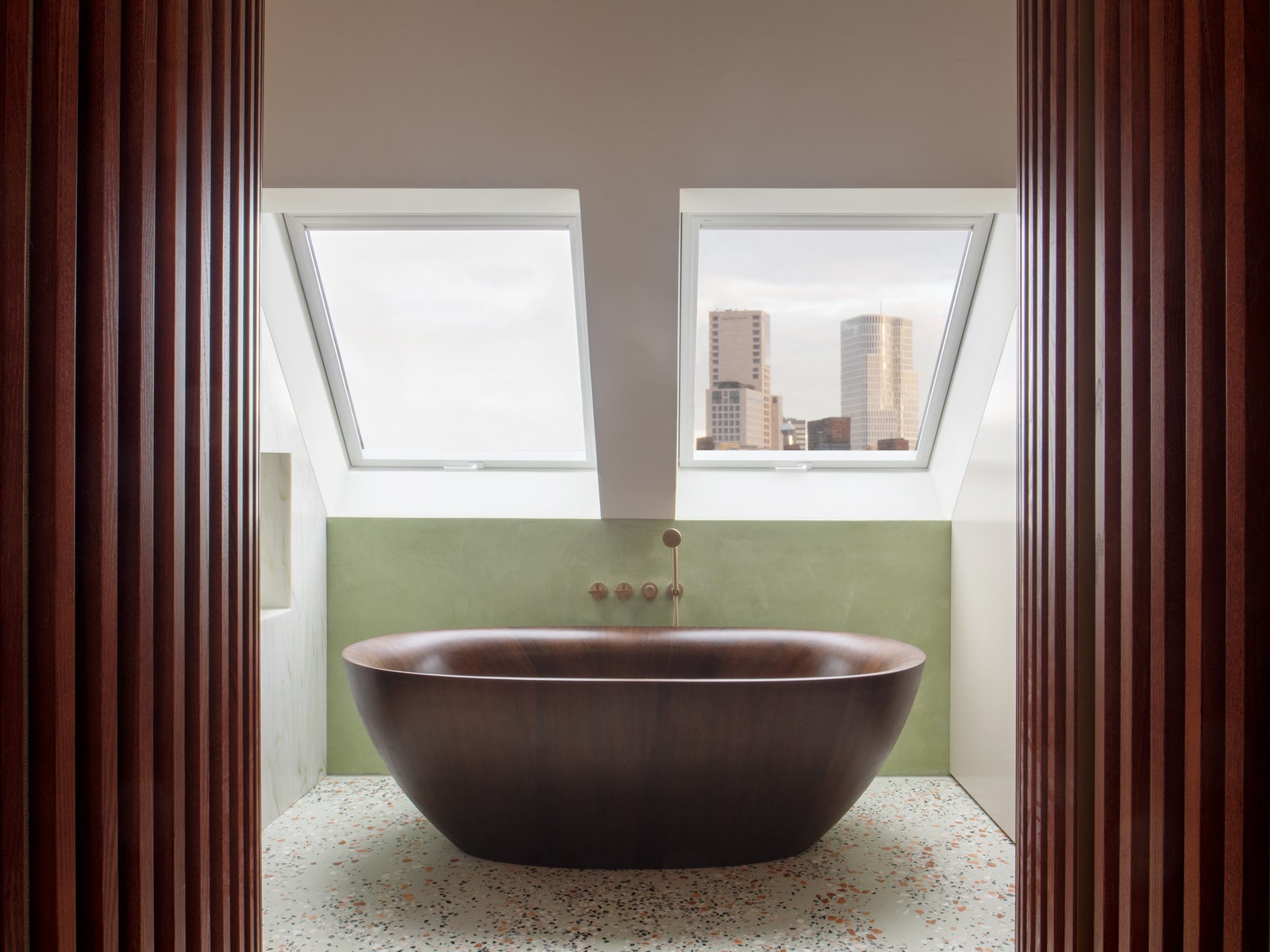 400 平米柏林 Charlottenburg 顶层公寓,打造自家小城的独特设计-25