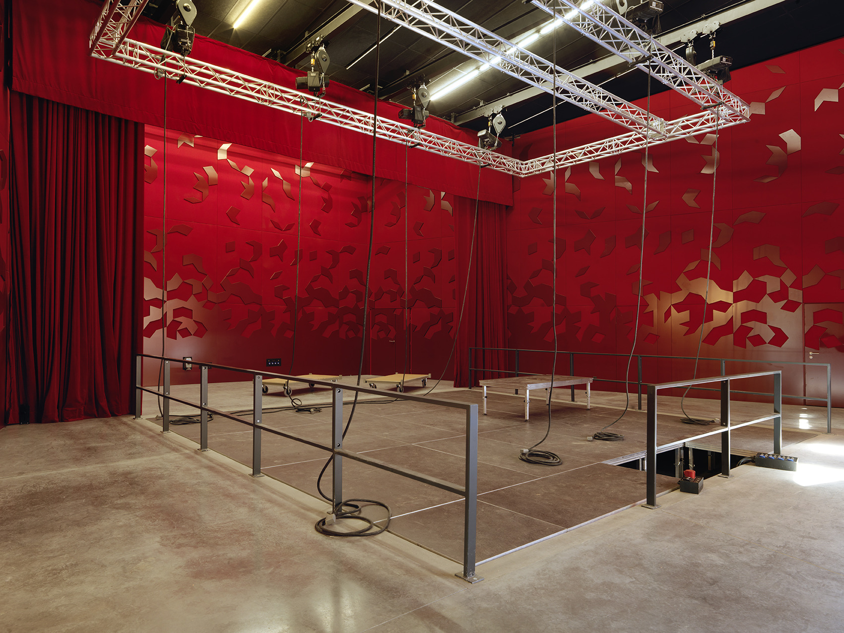 现代音乐中心(SMAC)-12