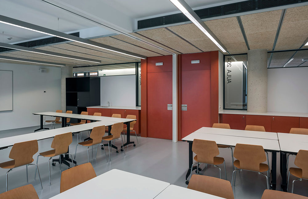 Escuela Massana, Centro de Arte y Diseño - Estudio Carme Pinós-16