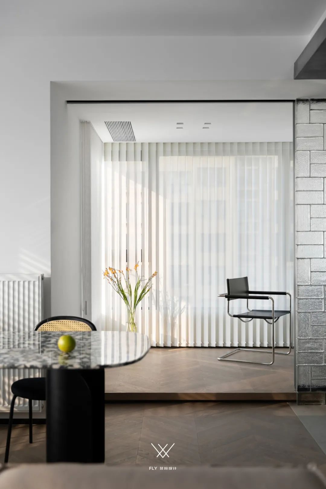 两犬一花的生活美学丨菲拉设计-37