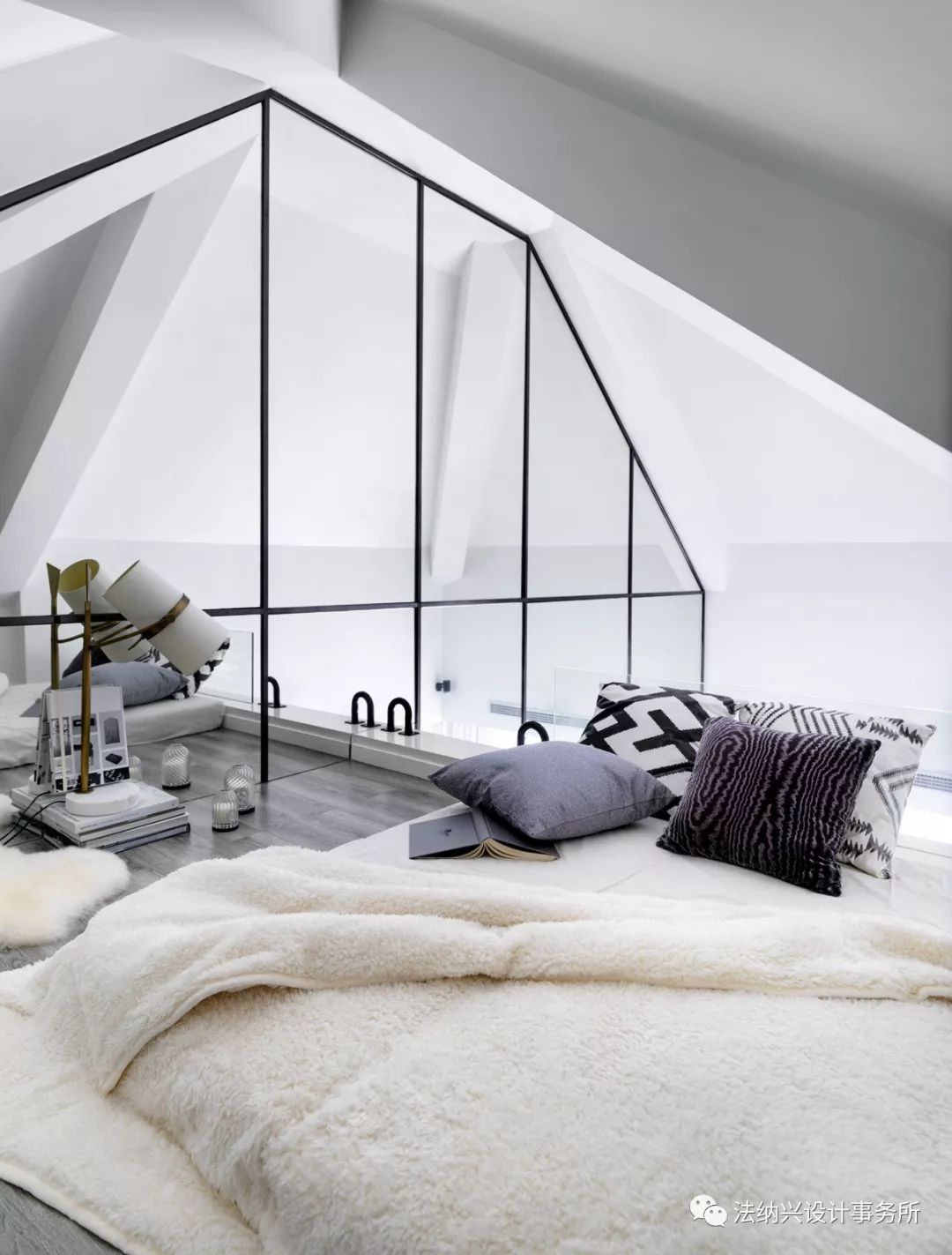 浪漫法式贯穿全屋，会所办公一体化别墅改造-57