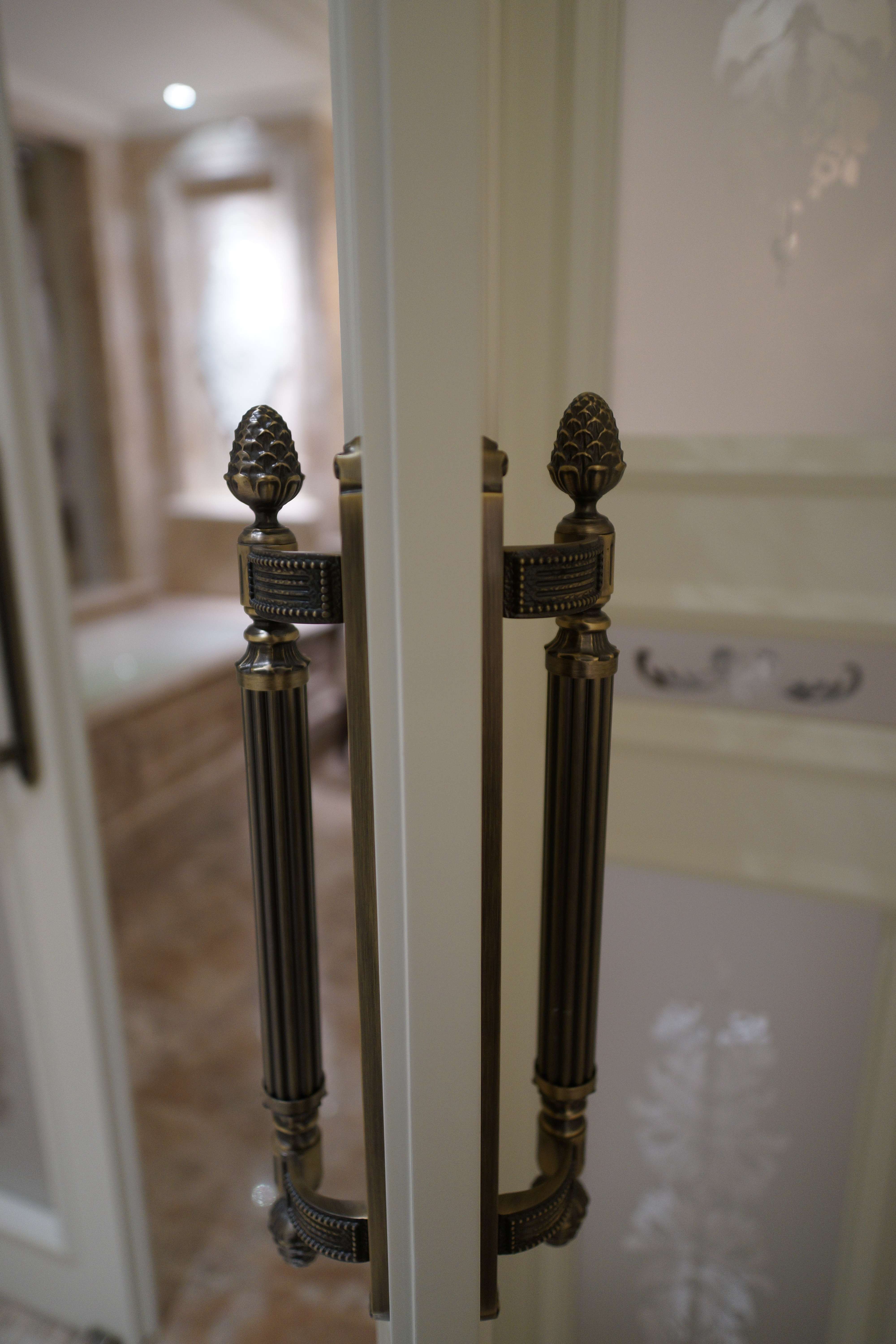 大连城堡酒店客房细节照片-36