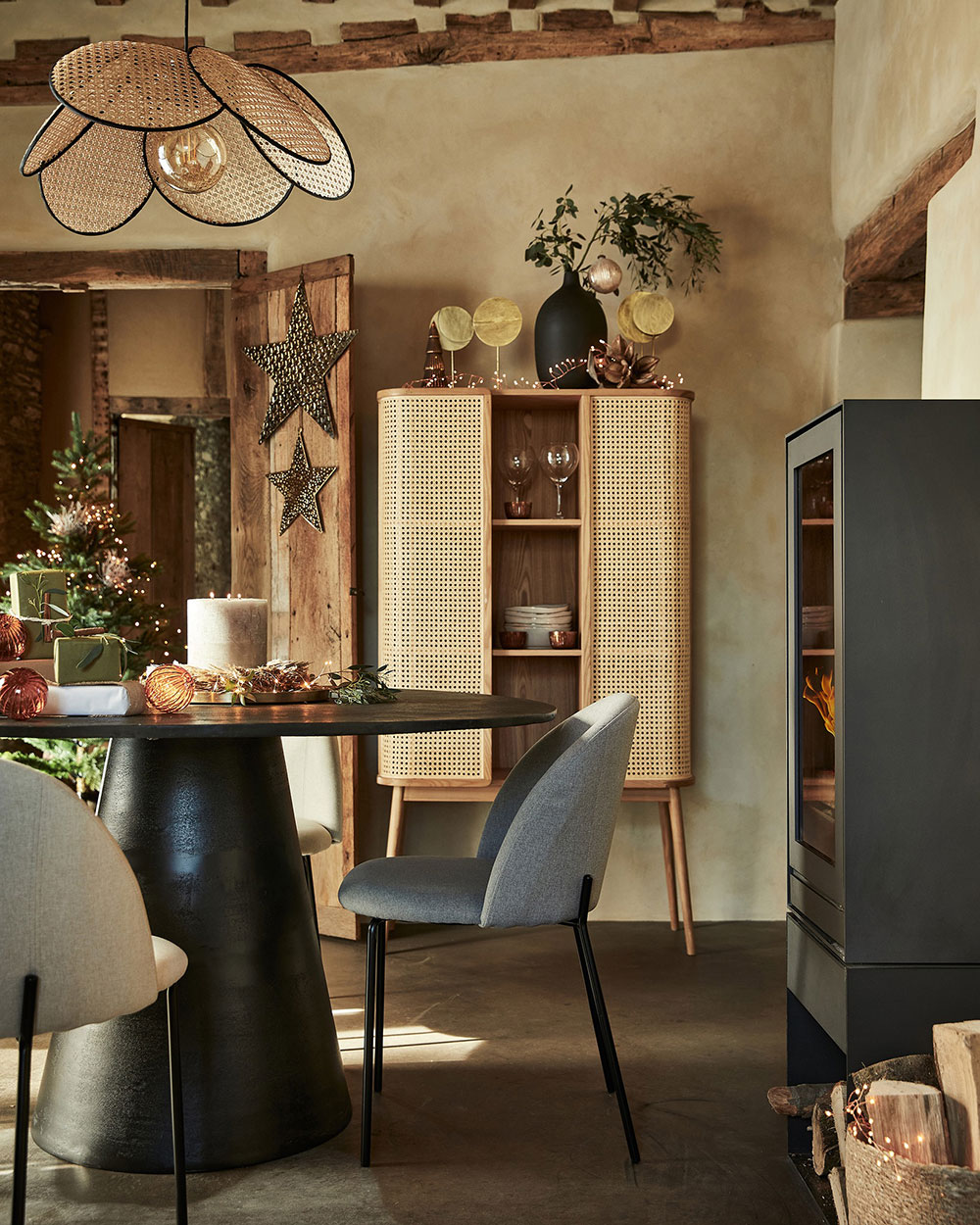 法式新年气氛，温暖舒适的居家设计-11