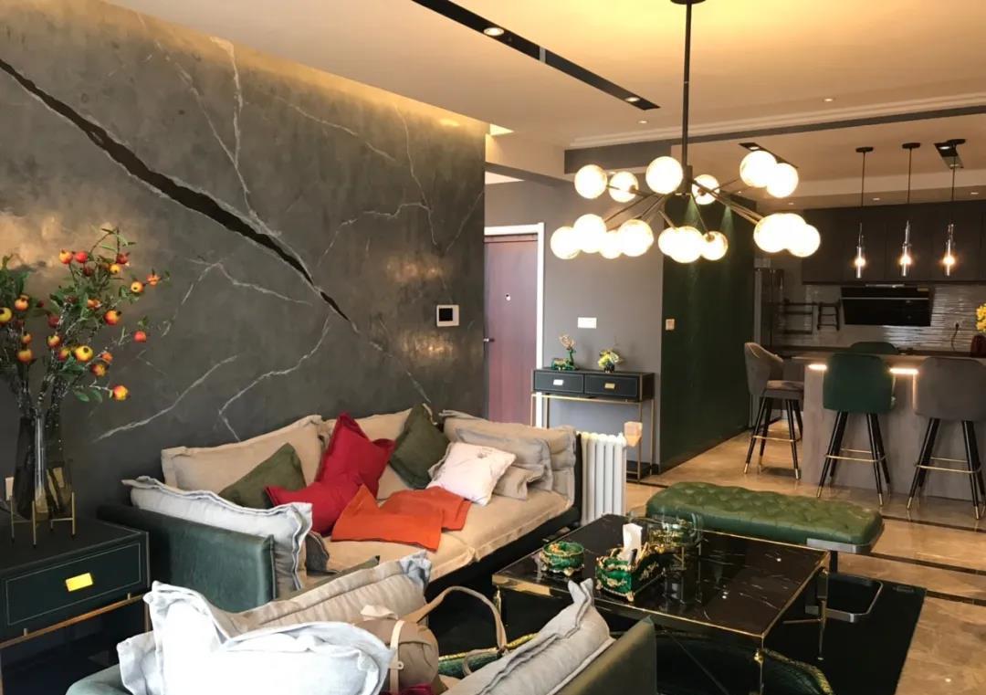 复古浓彩家居设计,演绎工业风与文艺美的碰撞-0