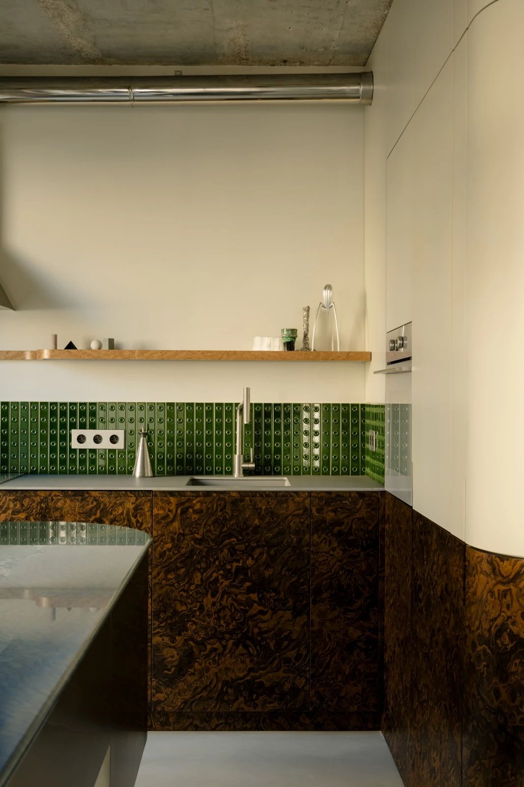 60岁大叔独居75㎡，网友：太会住了！-23