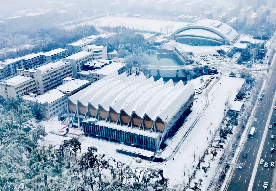 华中科技大学游泳馆丨中国武汉丨华南理工大学建筑设计研究院有限公司孙一民工作室-3