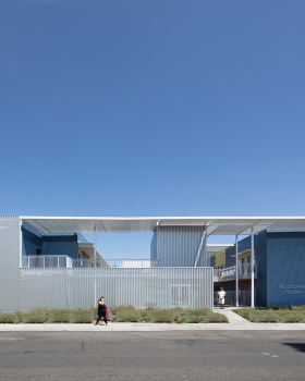 Northview Point Apartments / Brooks Scarpa Huber
