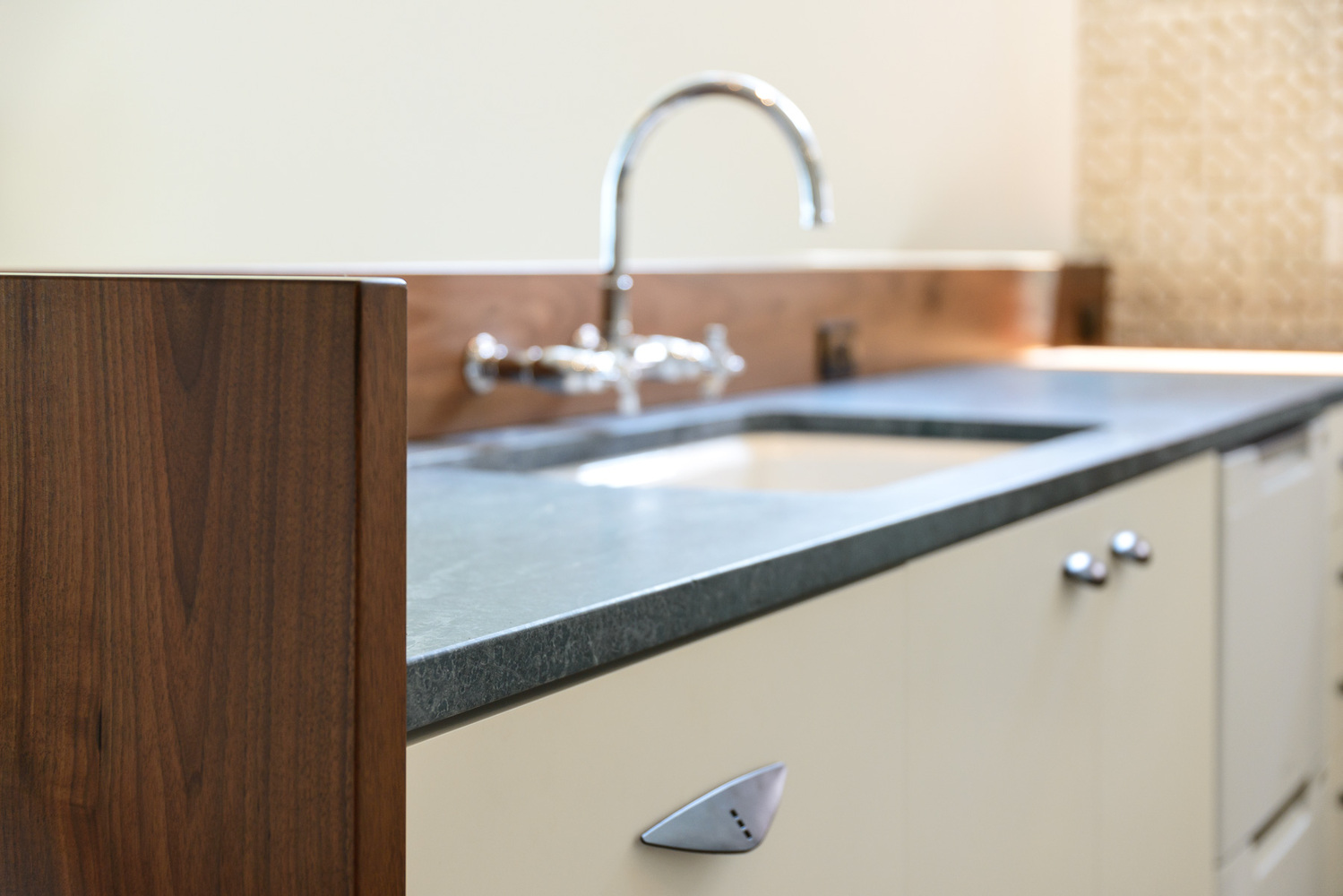 拇指屋（Thumb House）-35