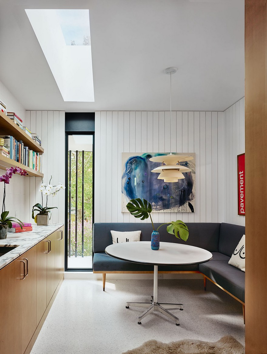 Paramount Residence Featuring an Elegant Exterior Coupled with a Colorful and Nuanced Interior-14