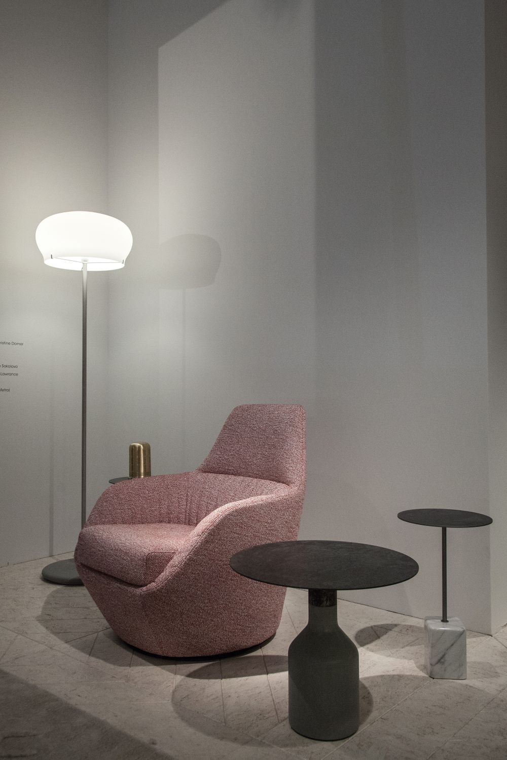 Modern Floor Lamps That Turn Artificial Lighting Into A Form Of Art-14