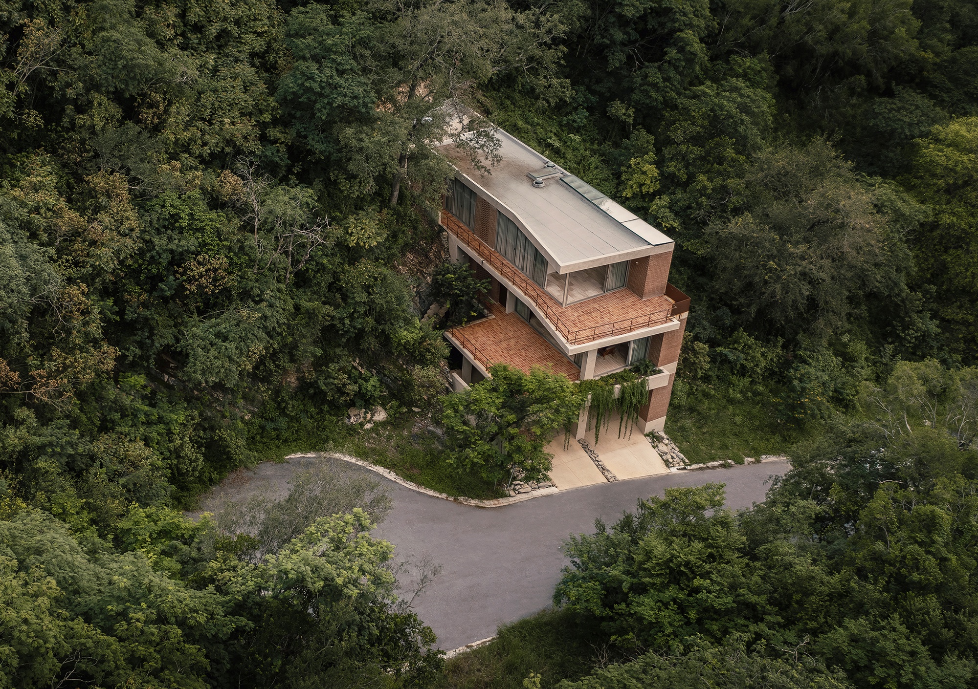 埃尔恩西诺丨墨西哥丨Práctica Arquitectura-0