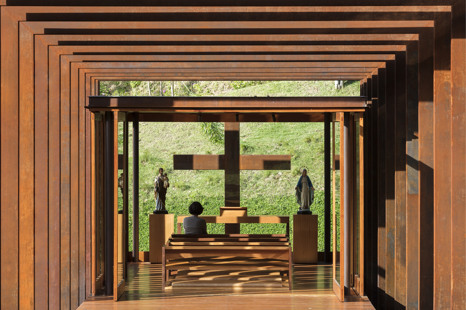 GN Chapel · 悬浮湖上的精神家园-32