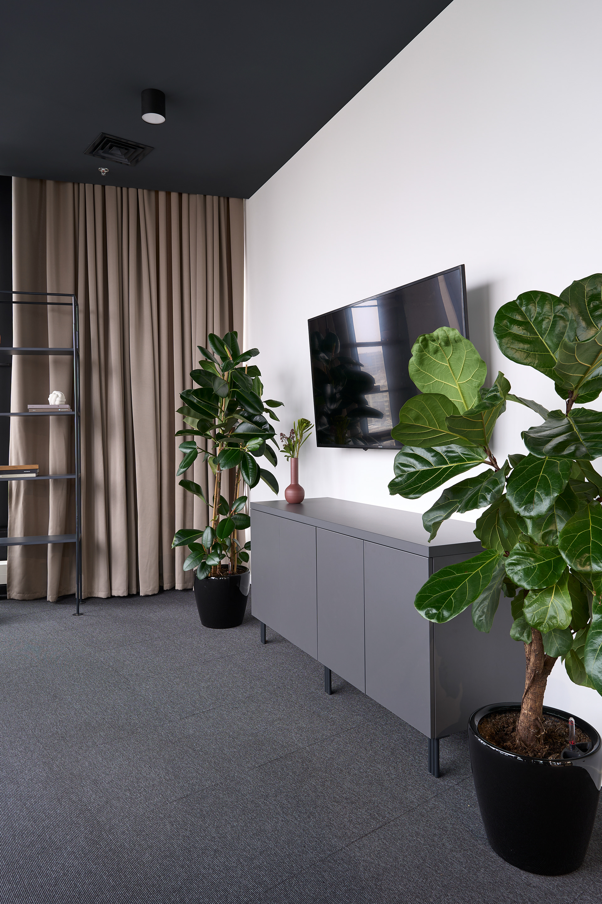 139 特拉办公室丨乌克兰基辅丨Oleksandra Bondarchuk 等-16