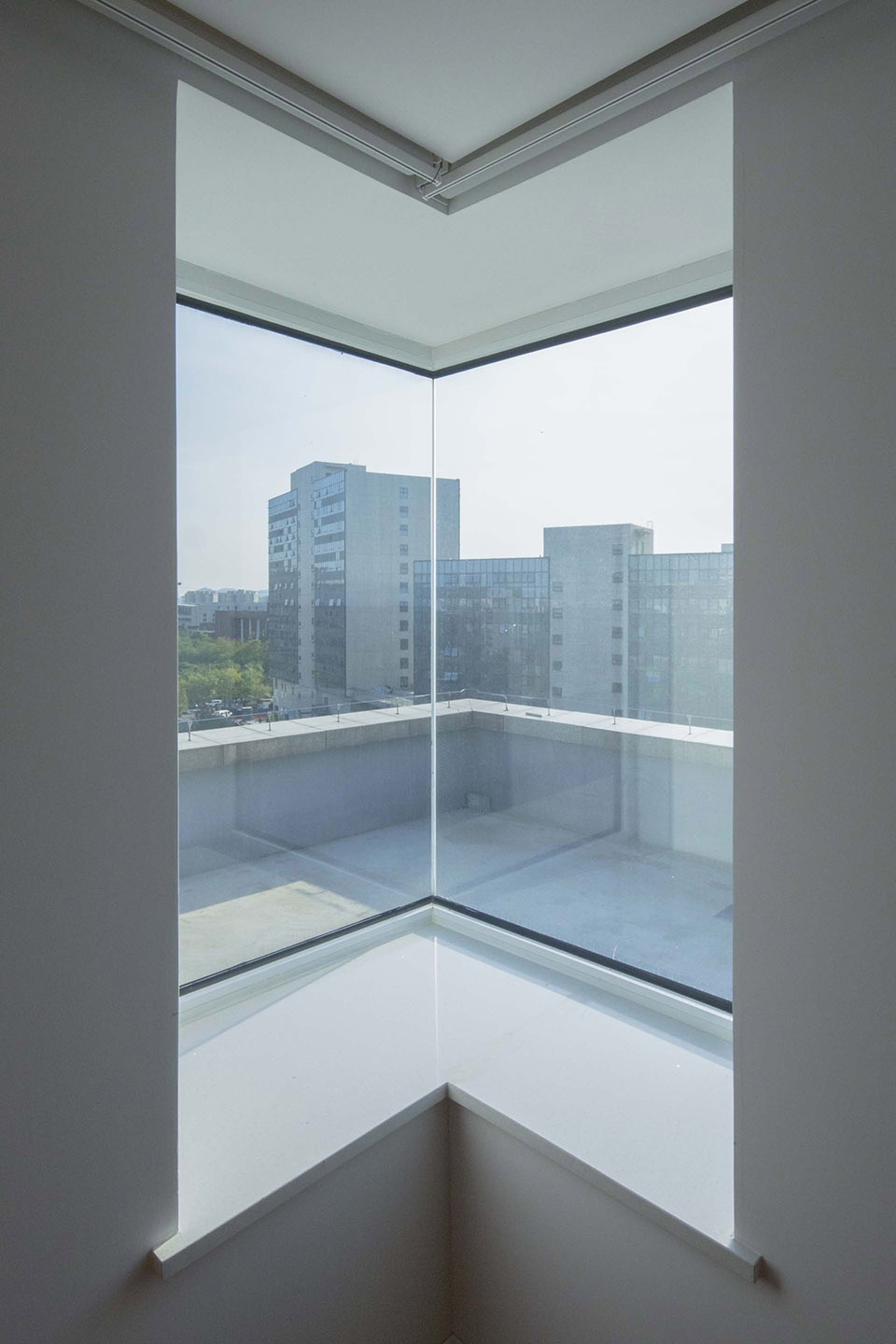 科技办公楼屋顶景观员工之家-33