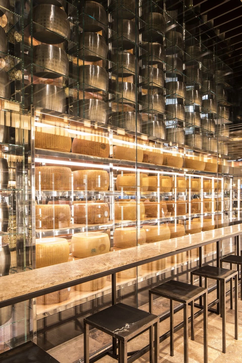 沉浸式的 Parmigiano Reggiano 体验店-33