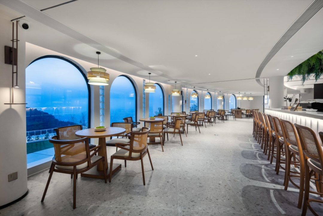 FADI项目|公司设计项目福州城投鼓岭景澜酒店喜获“携程口碑榜—2024设计感酒店榜”殊荣-89