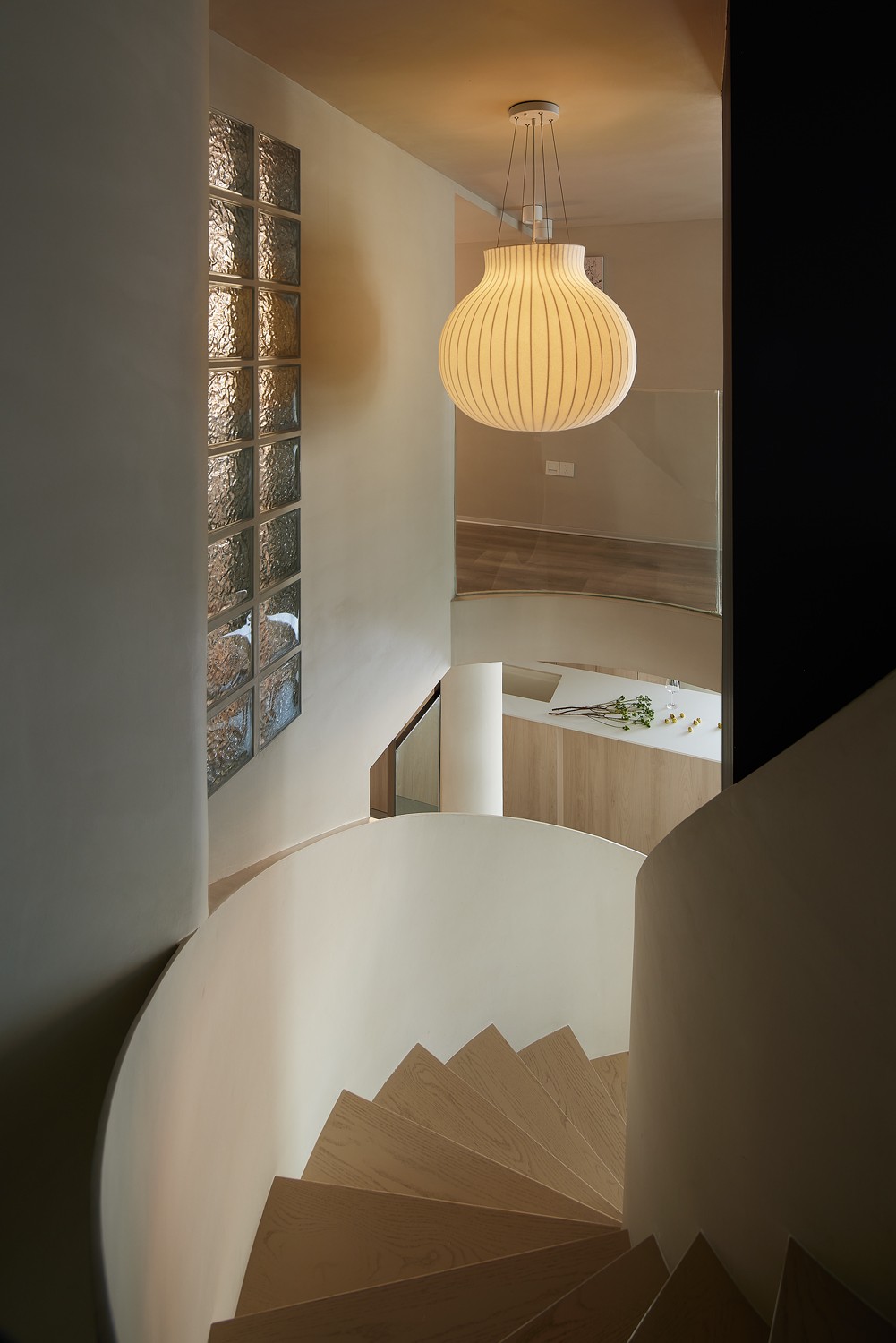 梨下设计 · 流动的空间,向上的力量-13