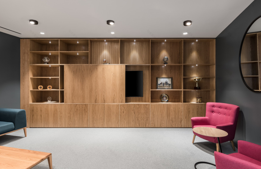A Look Inside Wilson Wright’s New London Office - Officelovin'-3