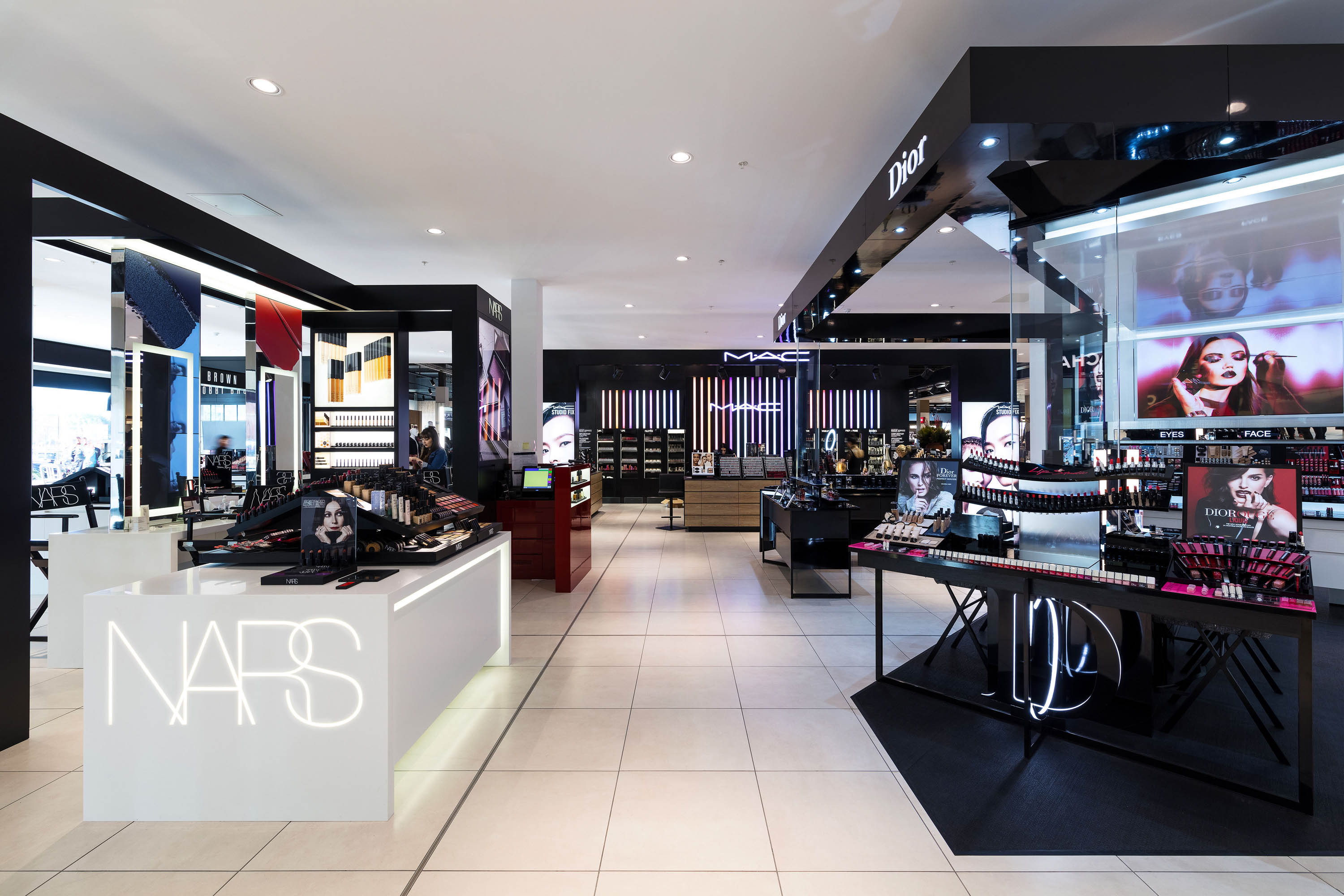 Rushden Lakes House of Fraser 绿色旗舰店 | 自然、时尚与环保的完美融合-37