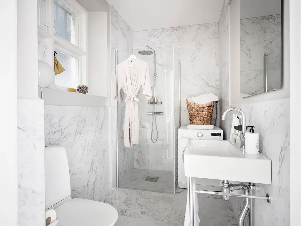 瑞典 1913 年老建筑中的古典温馨公寓-12