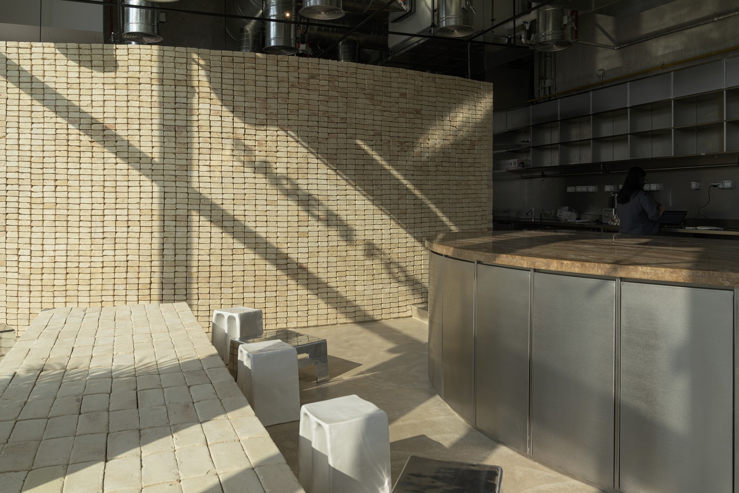 Bageri Form 面包店丨阿联酋迪拜丨BONE-32