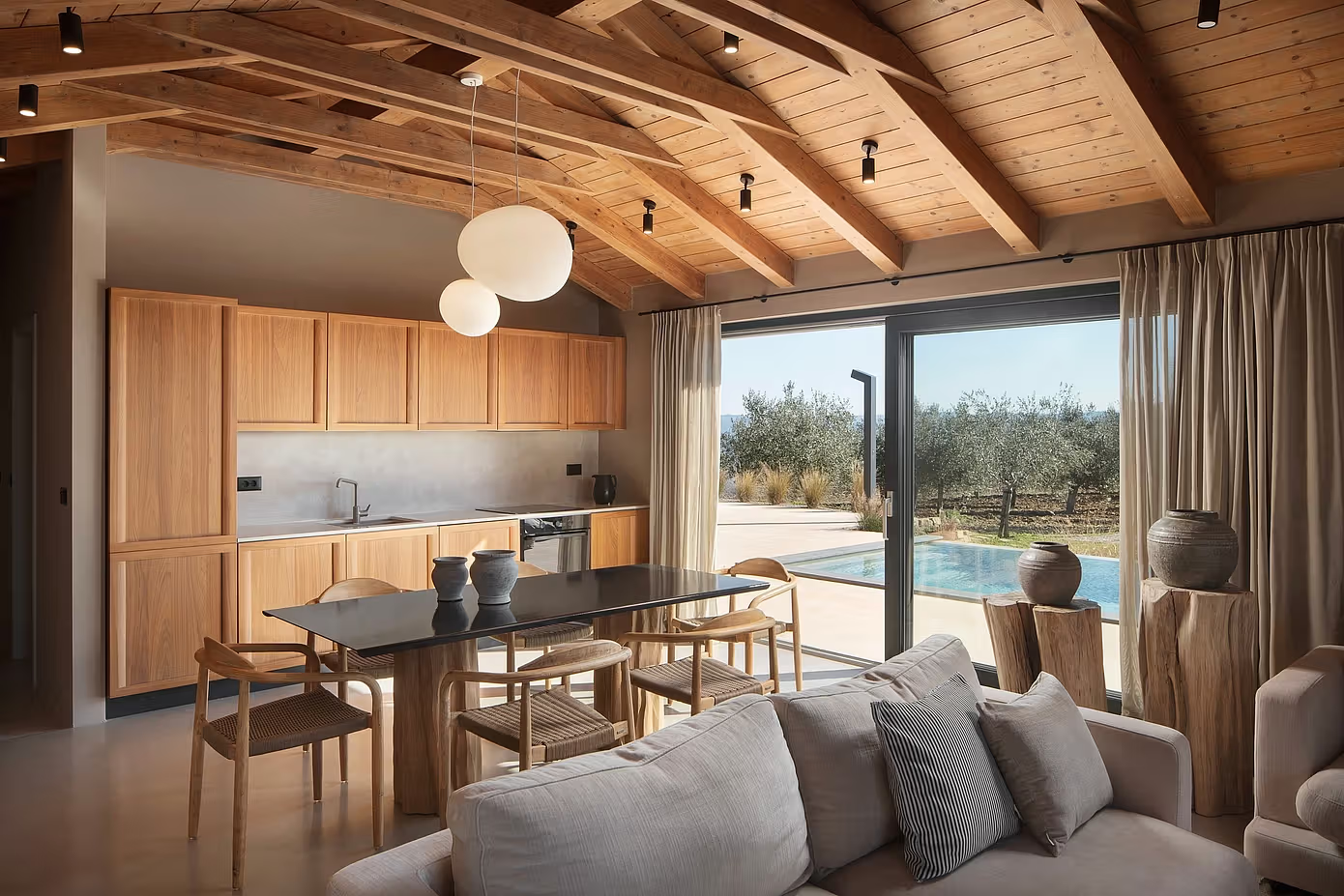 Sandro Uzila轻装而居山林小屋丨克罗地亚丨建筑师Sandro Uzila-18