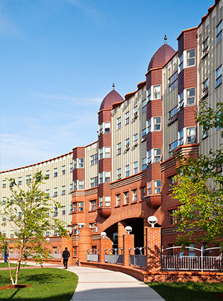 新月住宅 · 约克山昆尼皮亚克大学宿舍设计-13