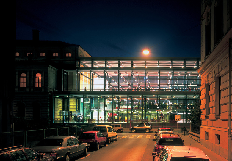 卢布尔雅那国家美术馆中央部分丨斯洛文尼亚丨Sadar+Vuga-15