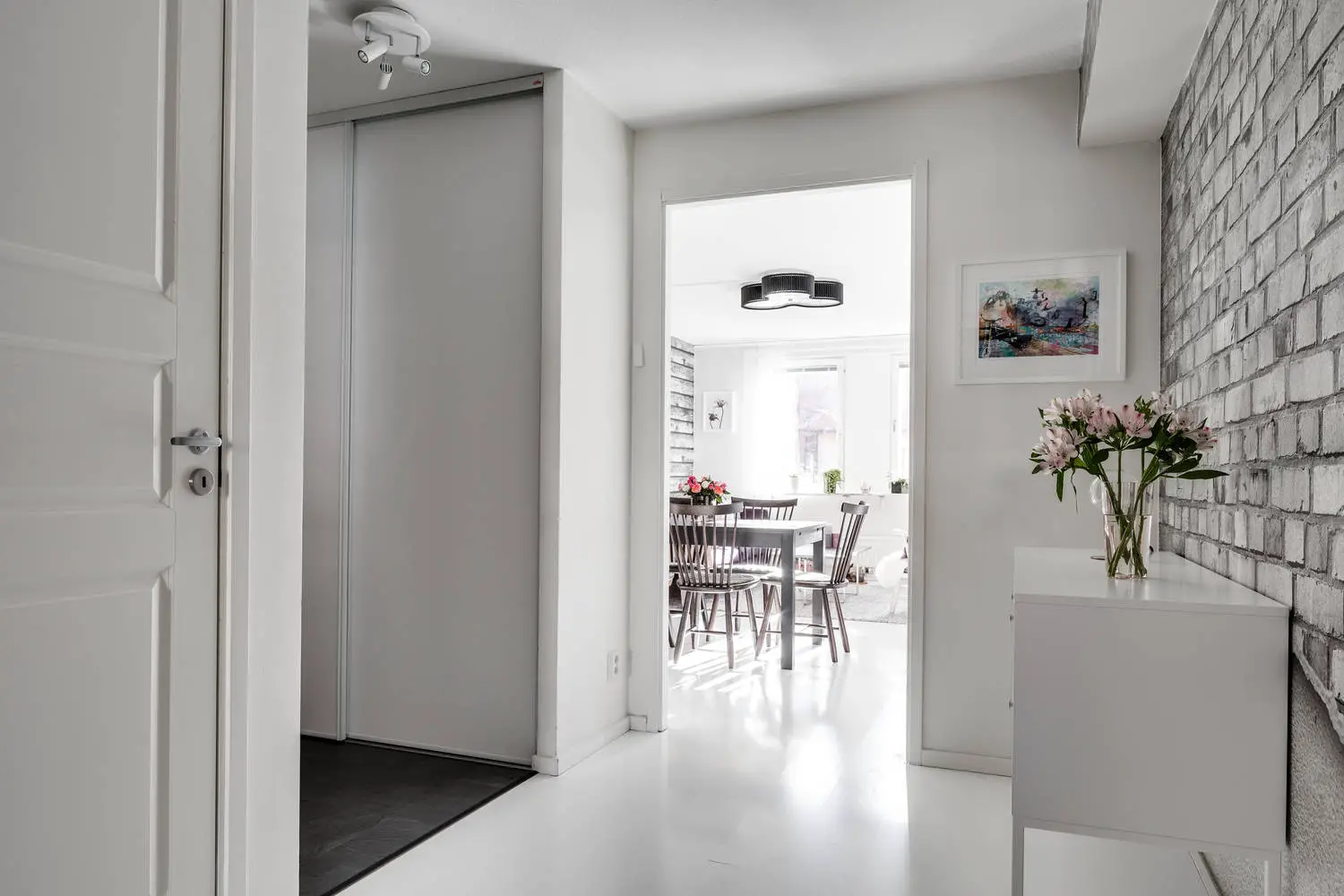 瑞典 76m²公寓，对比鲜明的设计魅力-8