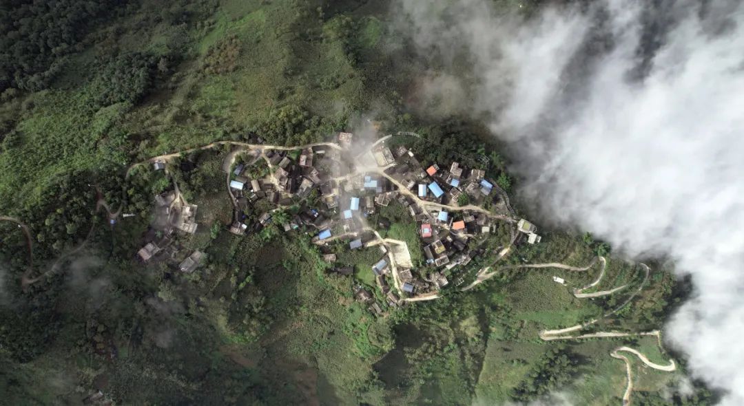 链接人与天地的媒介：怒江大峡谷先锋书店-27