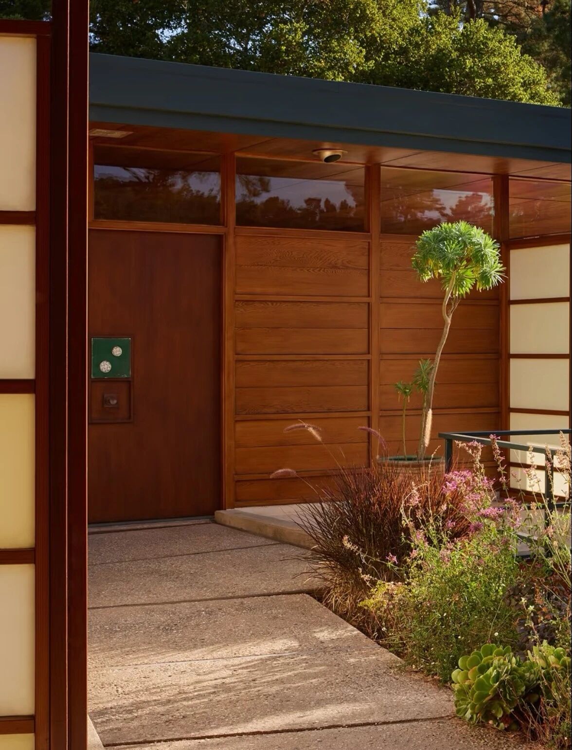 重塑Monterey山坡中世纪住宅丨迈克尔·希拉尔工作室（Studio Michael Hilal）-21