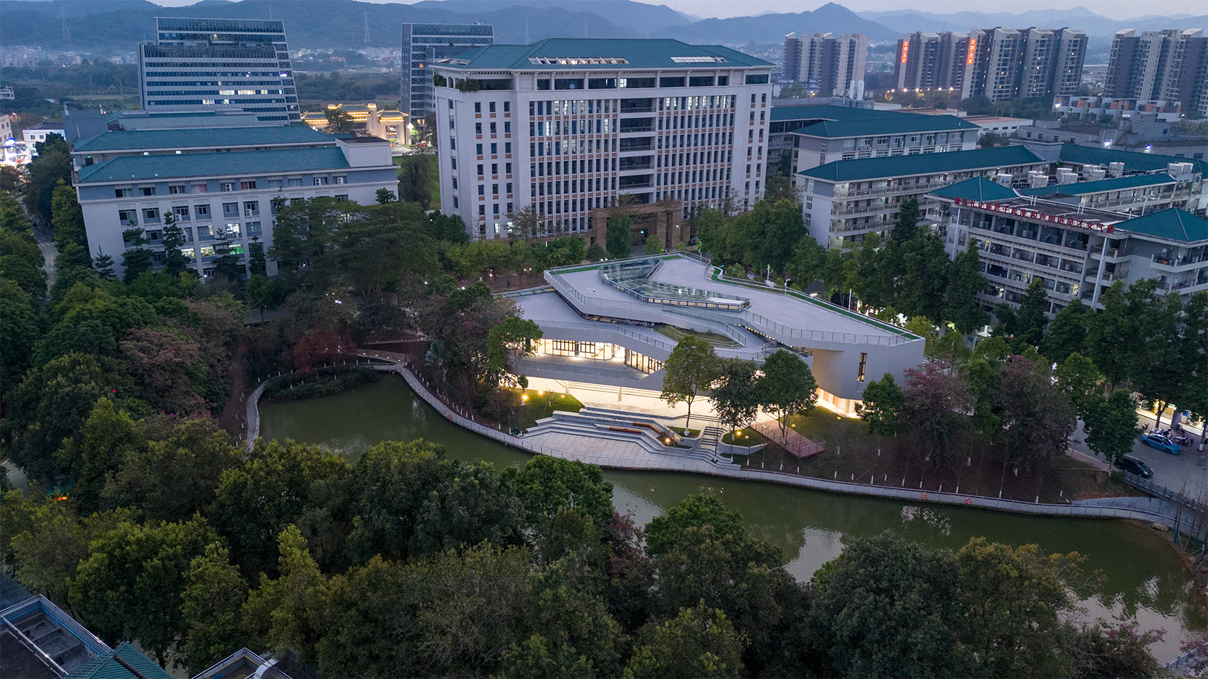 华夏职业学院学生活动中心丨中国广州丨华南理工大学等-62