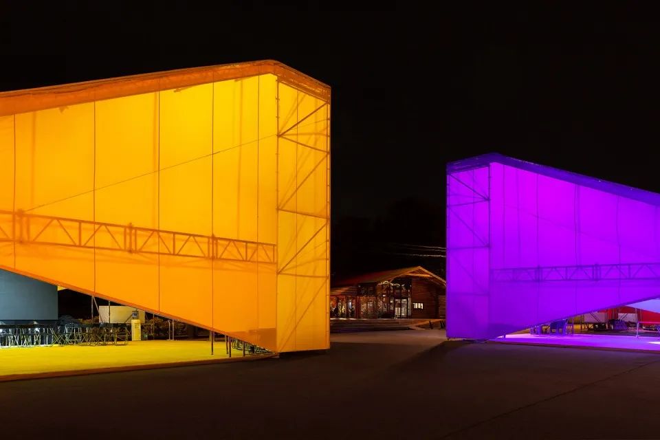 2020 俄罗斯创意产业节展亭 | 色彩缤纷的滨水空间-34