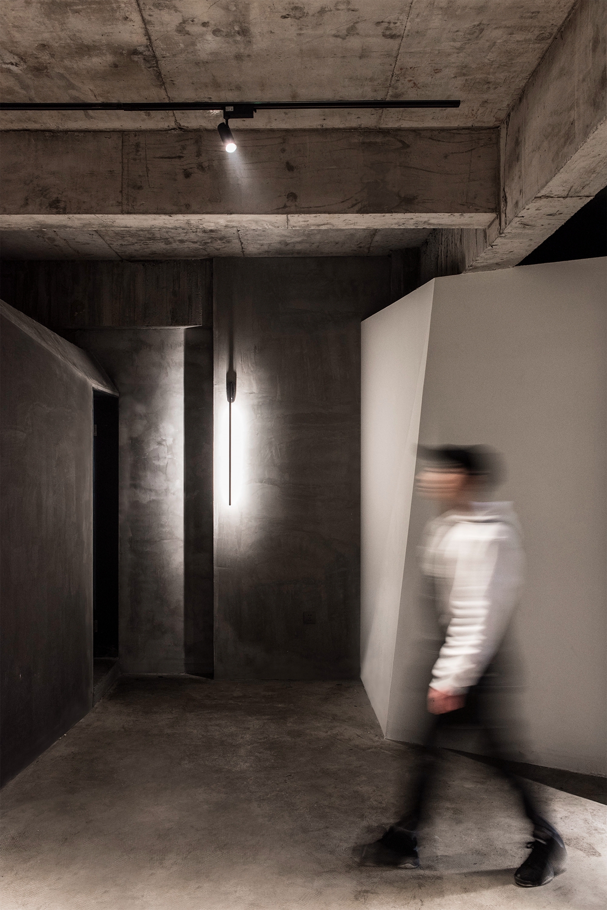 城市夹缝中的变奏彡口空间-50