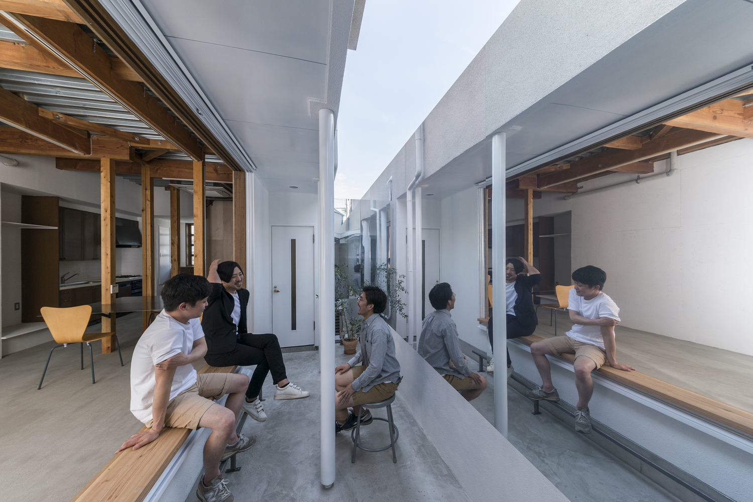 The Mirror Window  Kosaku Matsumoto-17