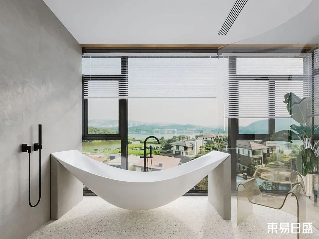 210㎡跃层装修，毫不「网红」的侘寂风-36