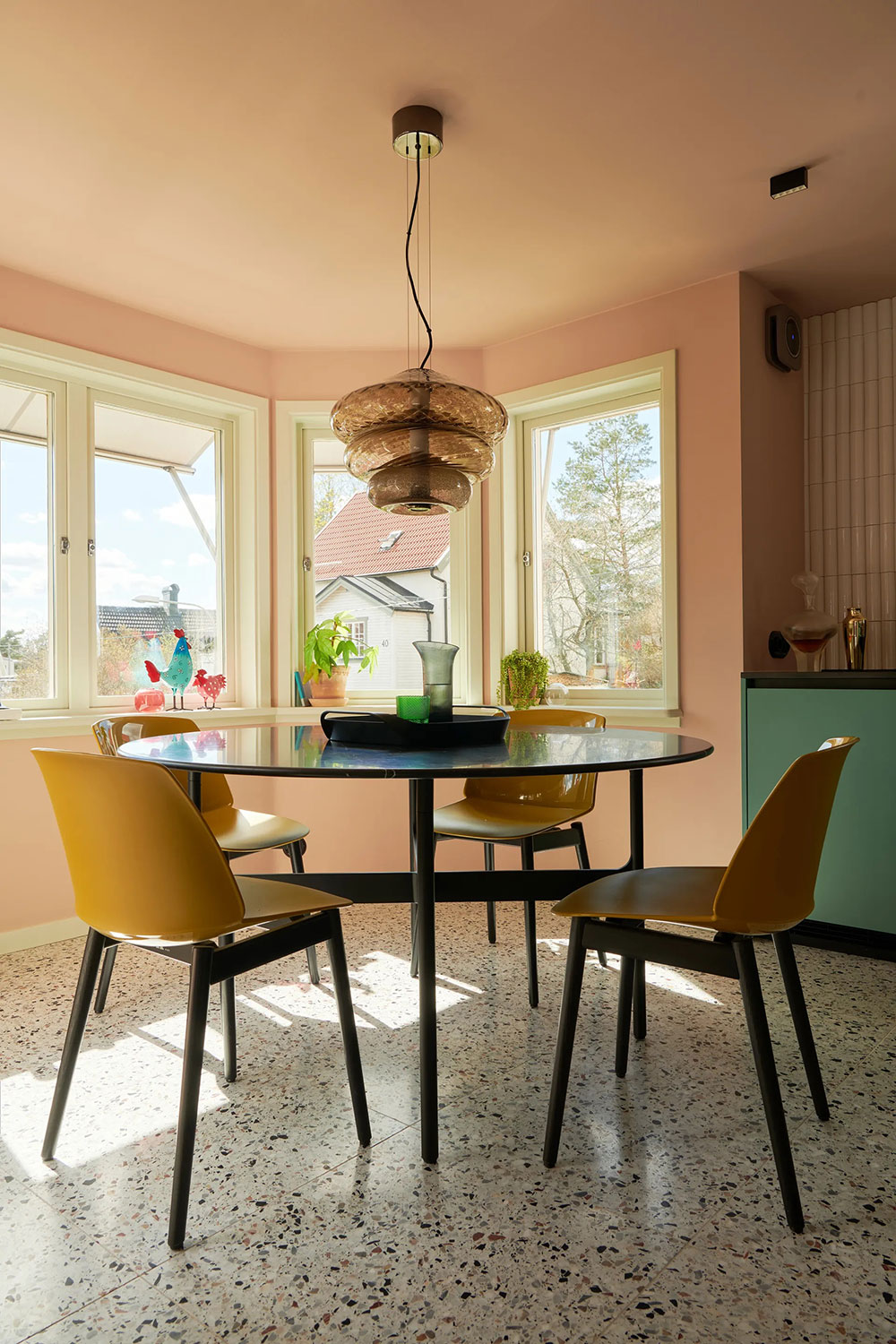 斯德哥尔摩粉色别墅-10