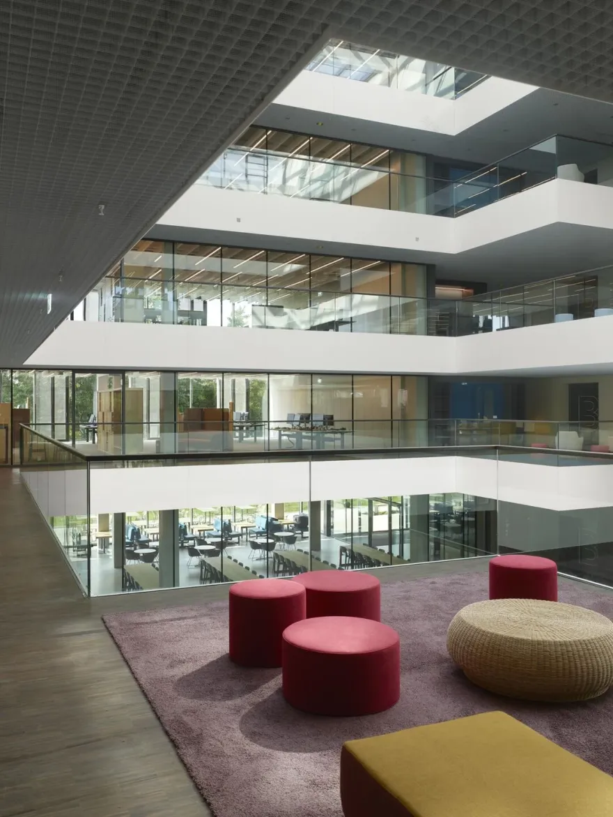 透明之梦 | 德国 AEB 软件公司总部-25