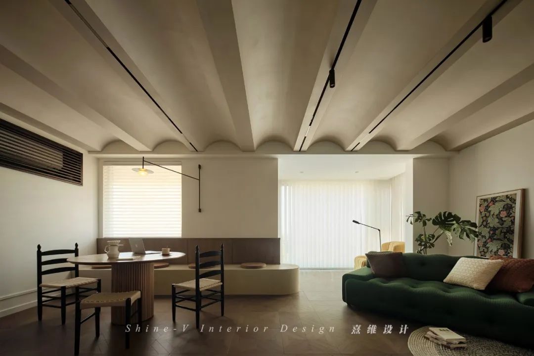 悦己 · 复古波浪吊顶咖啡厅之家丨中国南京丨熹维设计-18