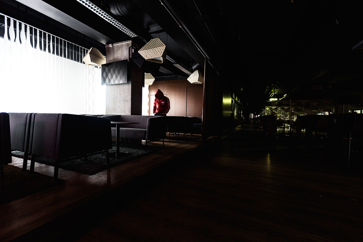 红色连帽衫系列丨瑞典丨Calle Artmark-42